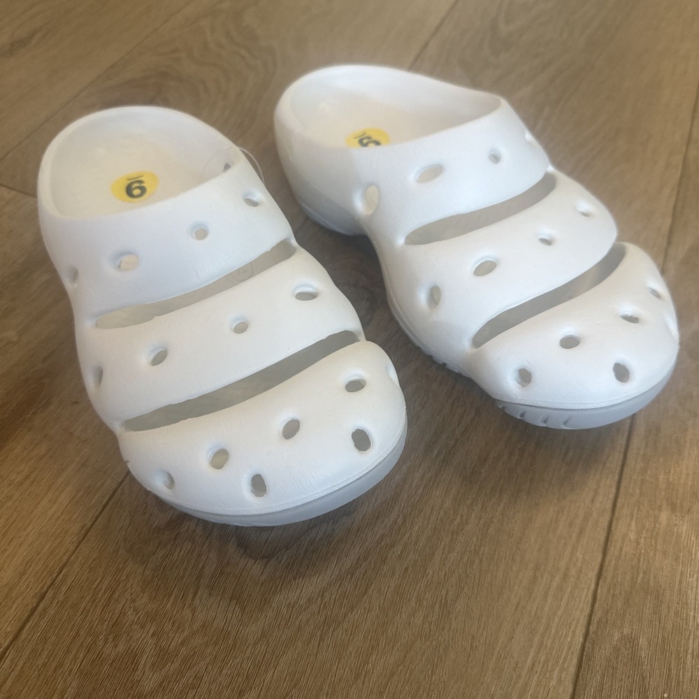 KEEN Clogs Women's Size‎ 9 Perforated Slip On EVA Yogui Star White/Vapor Mens 7